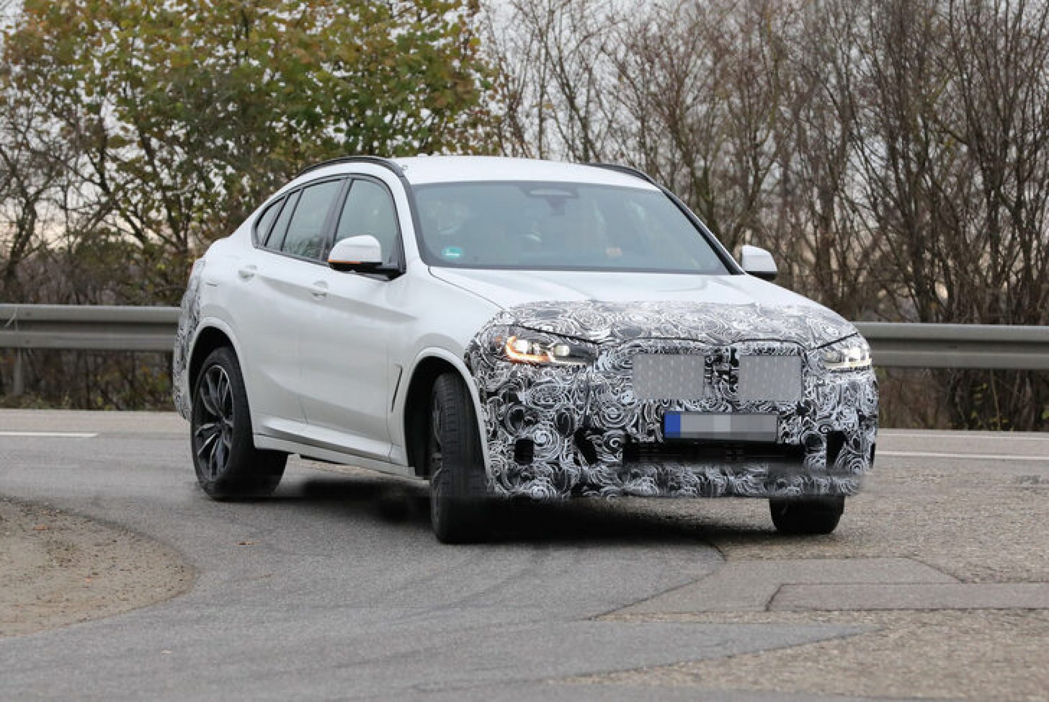 2022 BMW X4 SUV testet mit neuem Gesicht 2021-01-26 - Neue Modelle Autos